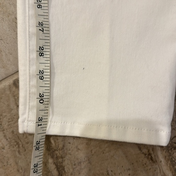 NWT Talbots Curvy Fit Slim Ankle Jean White Size 10L - Picture 6 of 11